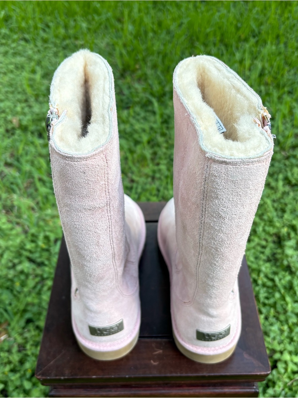 UGG Hayden pink suede with rainbow Zips girls size 2